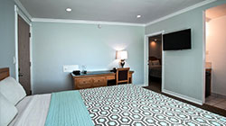 2 beds room